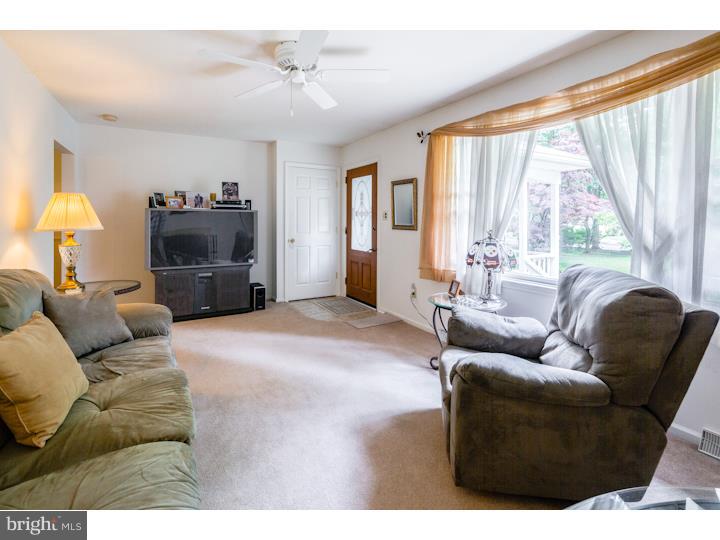 18 Taunton Road Medford, NJ 08055 - Photo 23 of 23 Living Room