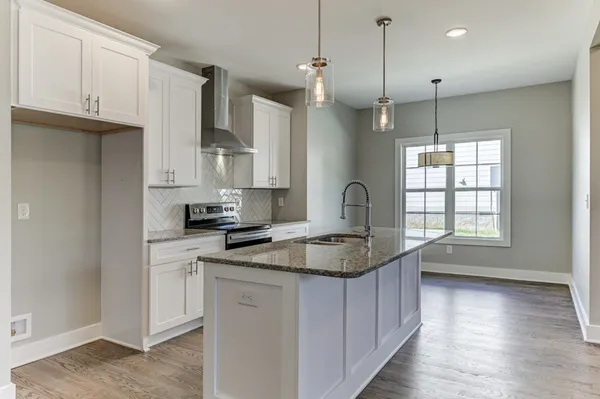 $2,400 | 319 Capital Street, Old Hickory, TN 37138