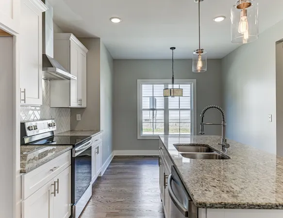 $2,400 | 319 Capital Street, Old Hickory, TN 37138