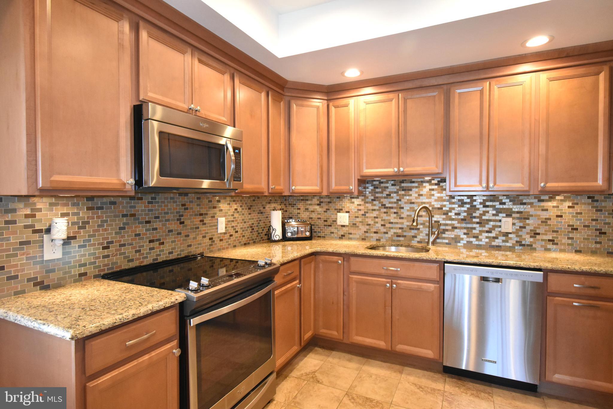 1651 Alba Road Willow Grove, PA 19090 - Photo 8 of 36 Gallery Image 8