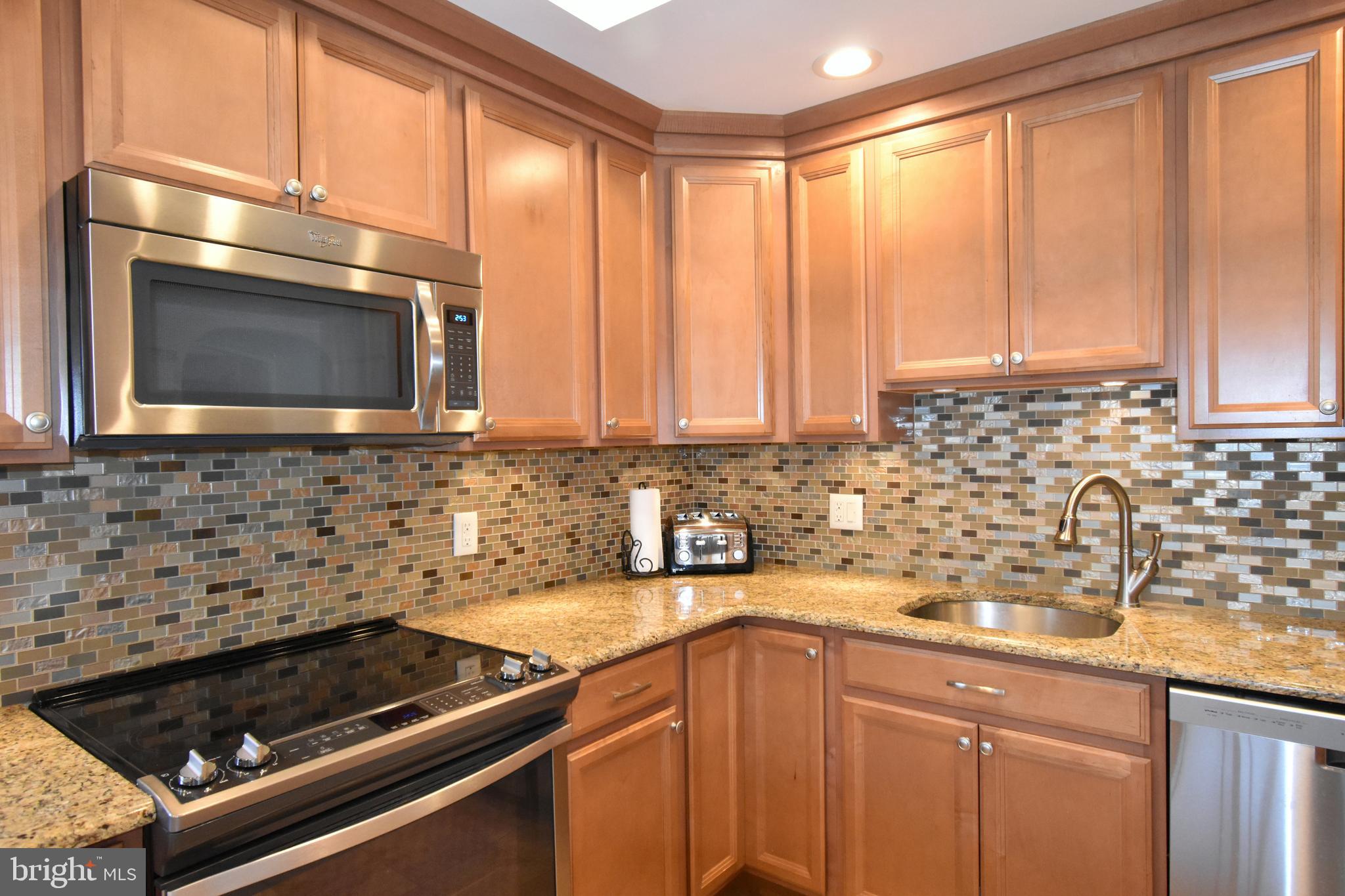 1651 Alba Road Willow Grove, PA 19090 - Photo 10 of 36 Gallery Image 10
