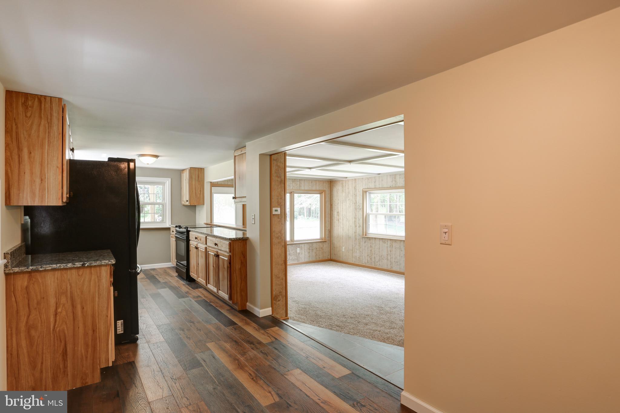627 Hoot Owl Road Boiling Springs, PA 17007 - Photo 6 of 42 Gallery Image 6