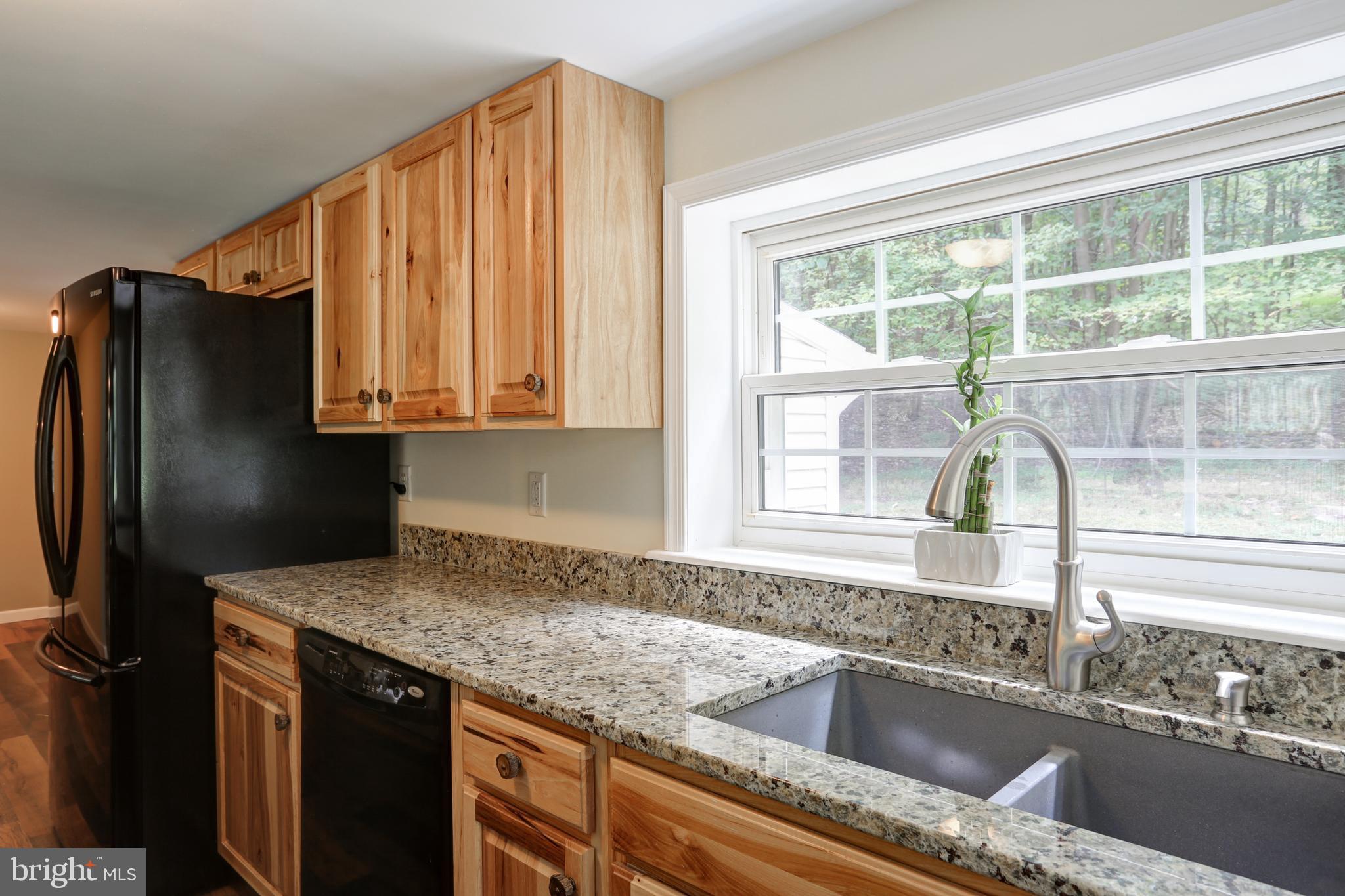627 Hoot Owl Road Boiling Springs, PA 17007 - Photo 7 of 42 Gallery Image 7
