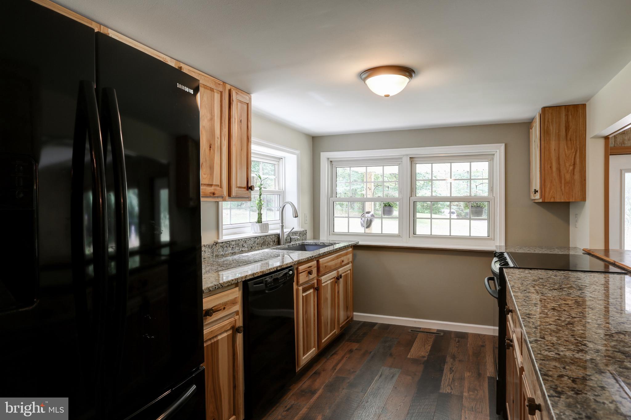 627 Hoot Owl Road Boiling Springs, PA 17007 - Photo 8 of 42 Gallery Image 8