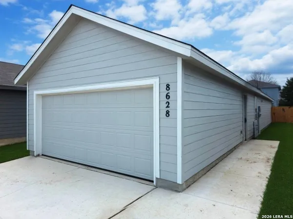 $1,585 | 8628 Eucalyptus Hills, San Antonio, TX 78223
