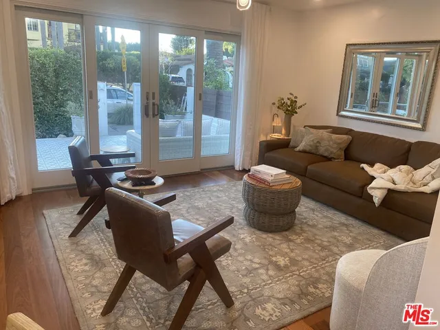 $7,200 | 2152 Parnell Avenue, Los Angeles, CA 90025