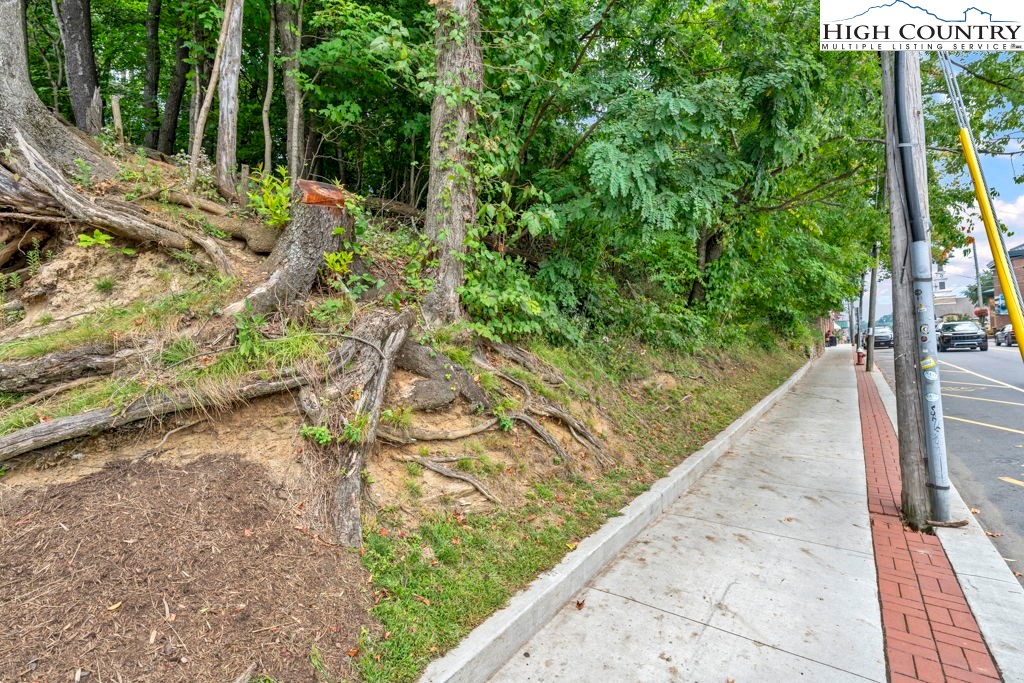 West King Street Boone, NC 28607 - Photo 2 of 12