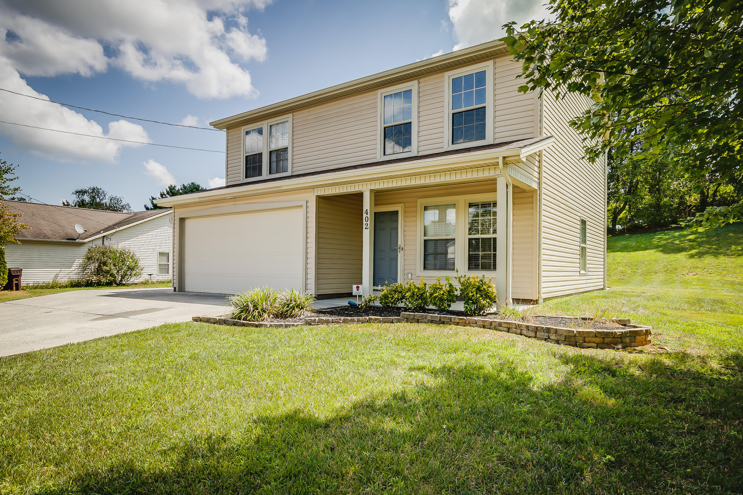 402 Kings Road, Piney Flats, TN 37686 Compass