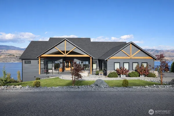 $2,150,000 | 149 Clos Chevalle Road, Chelan, WA 98816