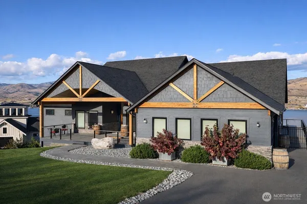 $2,150,000 | 149 Clos Chevalle Road, Chelan, WA 98816