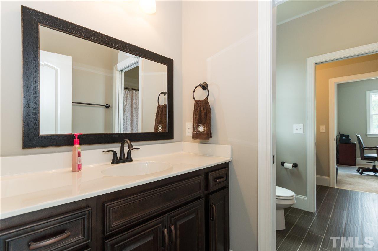 7307 Pat's Branch Drive Raleigh, NC 27612 - Photo 17 of 25 Gallery Image 17