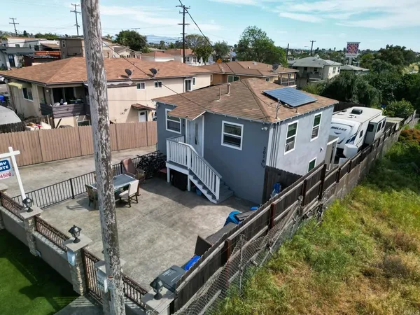$850,000 | 2016 East 10th Street, National City, CA 91950