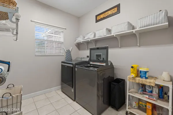 $639,900 | 3878 Earlston Road, Graceville, FL 32440