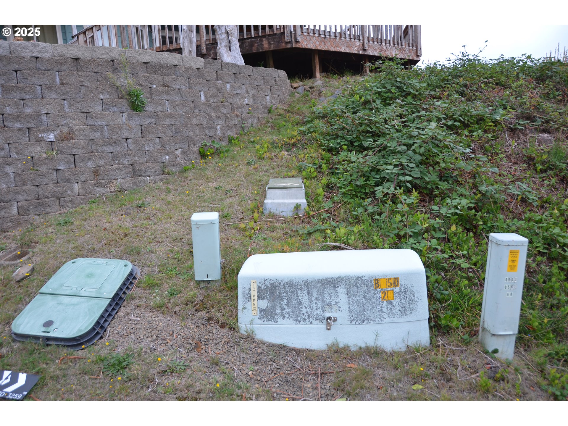 Undisclosed Address Depoe Bay, OR 97341 - Photo 12 of 31