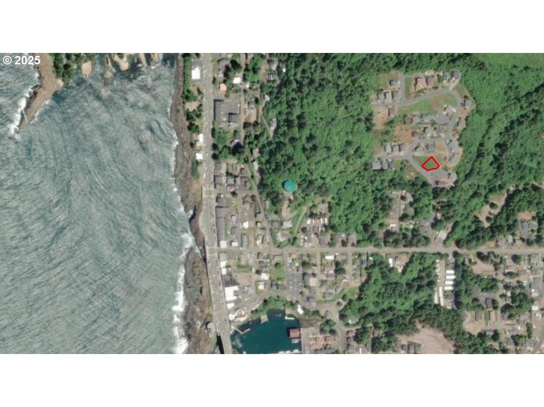 Undisclosed Address Depoe Bay, OR 97341 - Photo 15 of 31