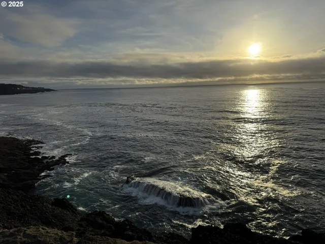 $77,777 | Undisclosed Address, Depoe Bay, OR 97341