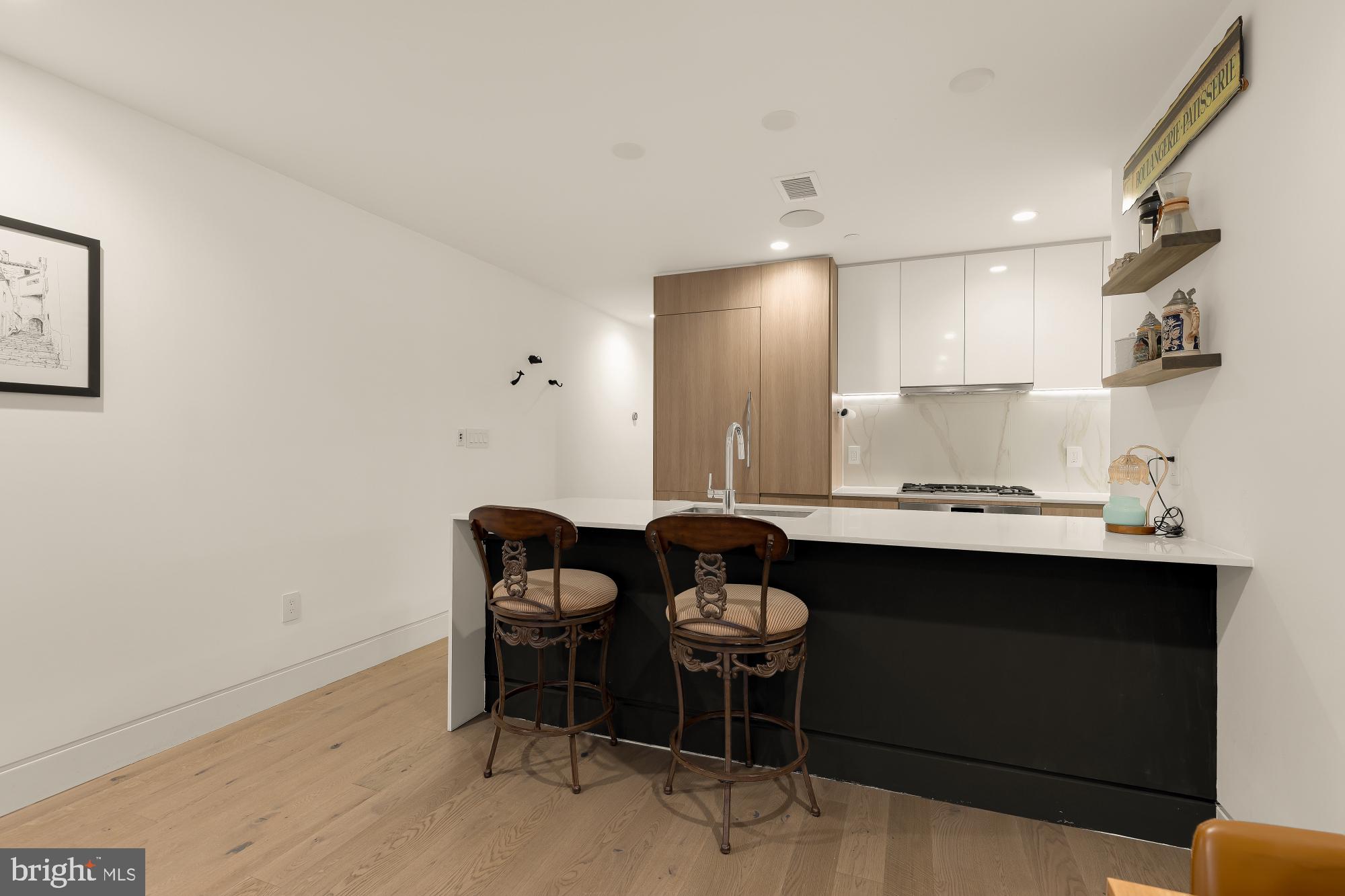 4013 Davis Place Northwest, Unit 1 Washington, DC 20007 - Photo 6 of 31