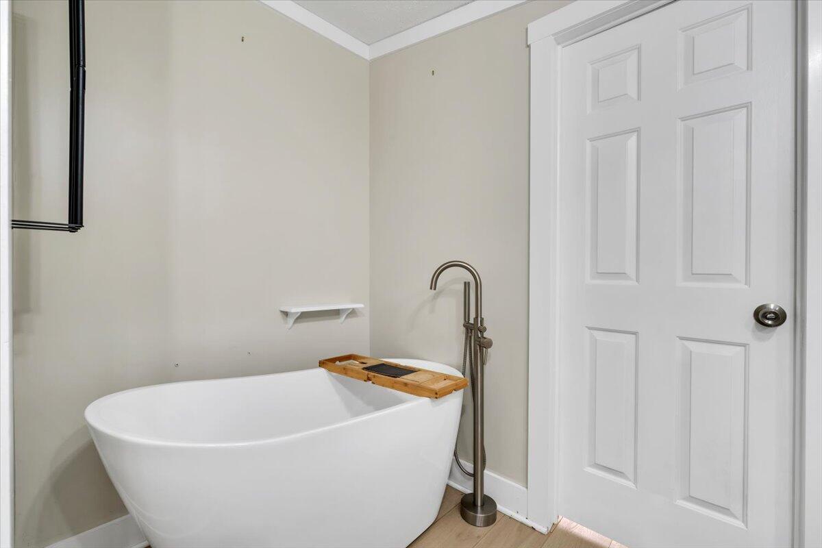 2748 Taylors Road Boones Mill, VA 24065 - Photo 35 of 49 35-MIB00454