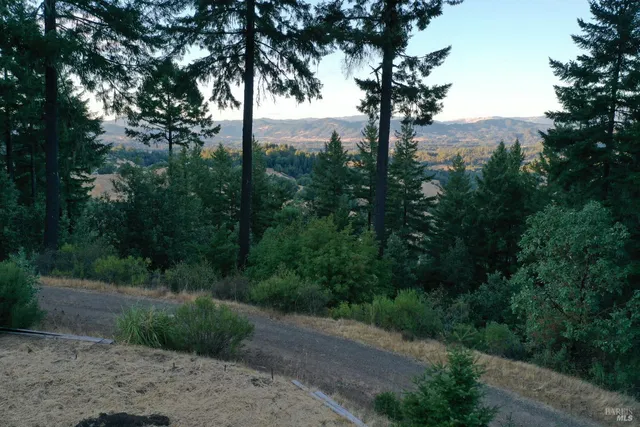 $395,000 | 18500 Shafer Ranch Road, Willits, CA 95490