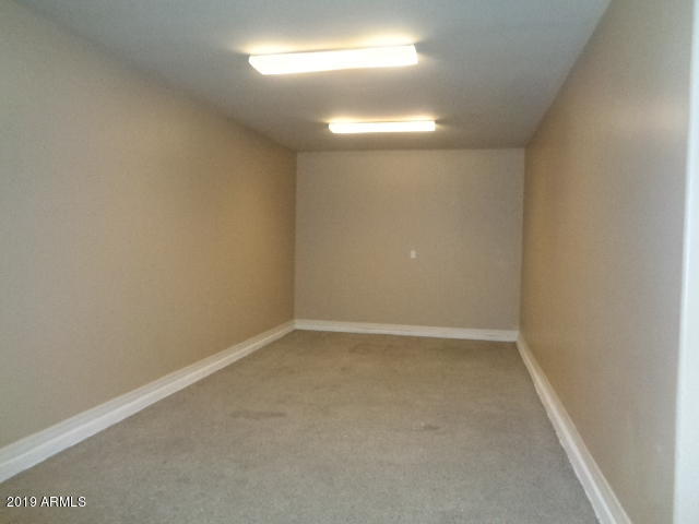 1528 East Apollo Road Phoenix, AZ 85042 - Photo 16 of 32 DSC07804