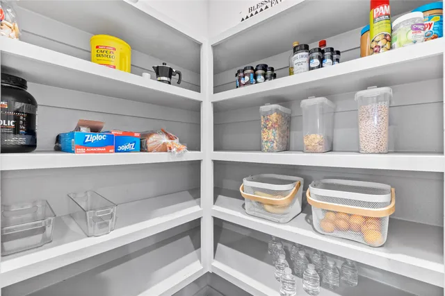 $350,000 | 13220 Lago Acero Lane, Texas City, TX 77568