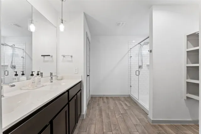 $350,000 | 13220 Lago Acero Lane, Texas City, TX 77568