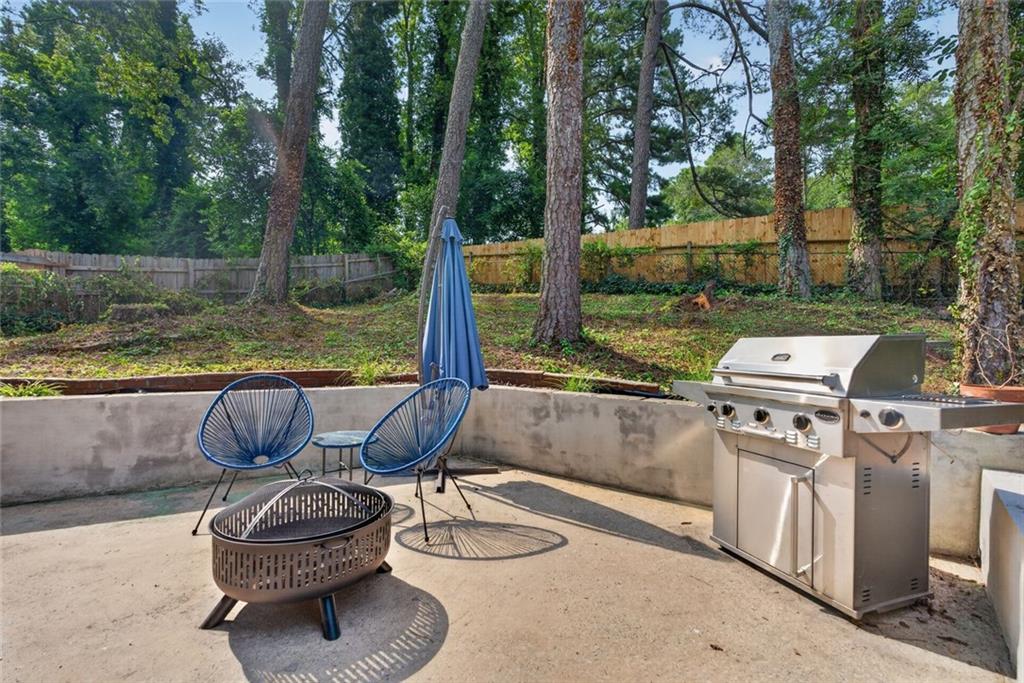 2537 Fontaine Circle Decatur, GA 30032 - Photo 32 of 46 Gallery Image 32