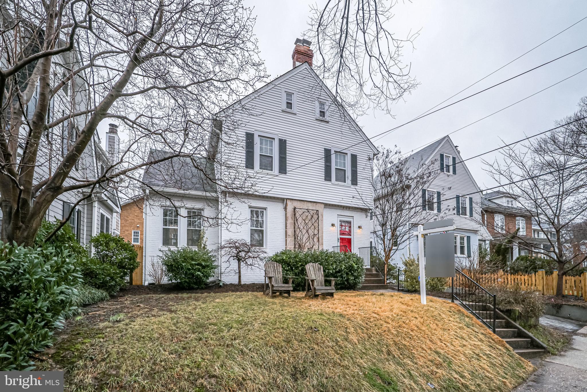 802 Russell Road Alexandria, VA 22301 - Photo 2 of 28 Welcoming curb appeal lush in spring and summer