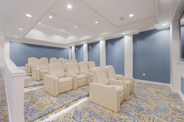 $749,900 | 701 South Olive Avenue, Unit 206, West Palm Beach, FL 33401