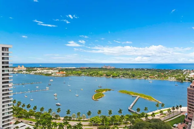 $749,900 | 701 South Olive Avenue, Unit 206, West Palm Beach, FL 33401