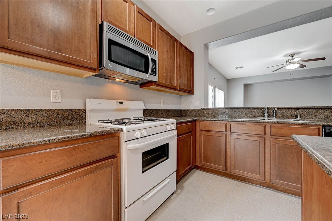 10609 Cave Ridge Street Las Vegas, NV 89179 - Photo 19 of 46 Gallery Image 19