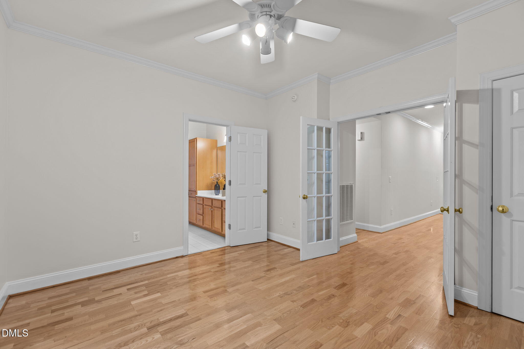 4831 Crestmore Road, Unit 202 Raleigh, NC 27612 - Photo 18 of 45 19-web-or-mls-2N6A8723