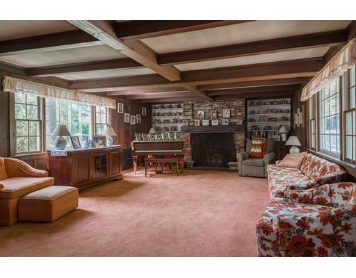 165-169 Topsfield Road Ipswich, MA 01938 - Photo 5 of 30 Gallery Image 5