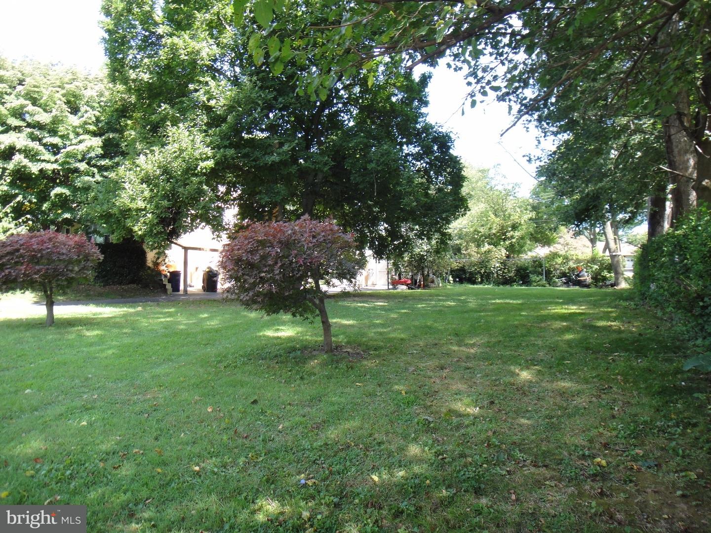 823 Suffolk Road Jenkintown, PA 19046 - Photo 19 of 19 a view of green field