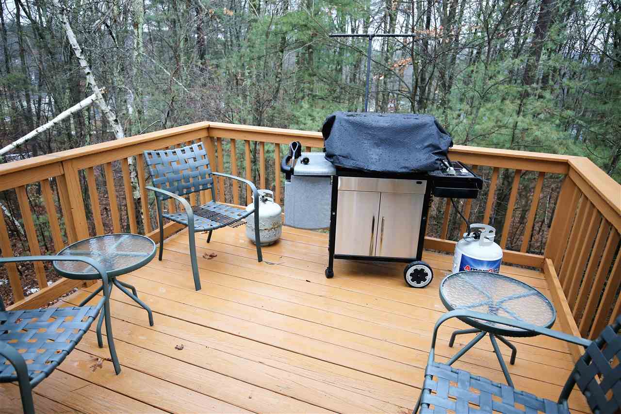 410 Elk Run Road Hudson, NH 03051 - Photo 6 of 20