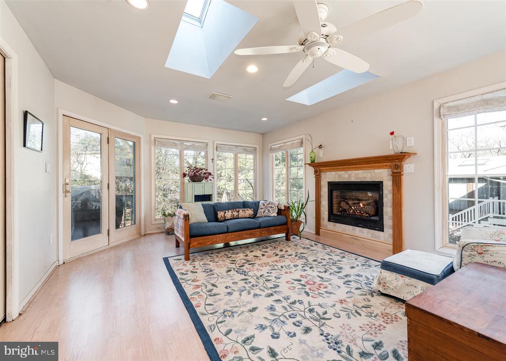 488 Chestnut Road Severna Park, MD 21146 - Photo 11 of 23 Gallery Image 11