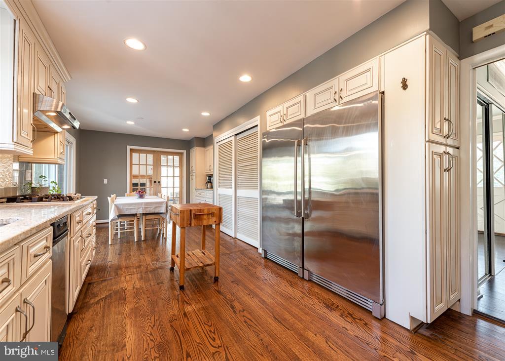 488 Chestnut Road Severna Park, MD 21146 - Photo 5 of 23 Gallery Image 5