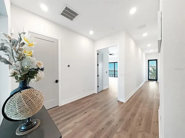 $12,500 | 882 Bay Point Drive, Madeira Beach, FL 33708