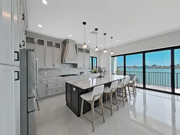 $12,500 | 882 Bay Point Drive, Madeira Beach, FL 33708