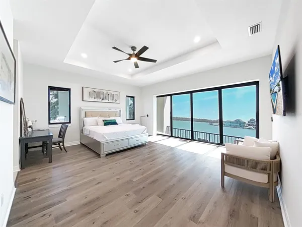 $12,500 | 882 Bay Point Drive, Madeira Beach, FL 33708