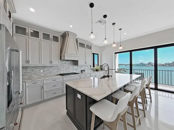 $12,500 | 882 Bay Point Drive, Madeira Beach, FL 33708