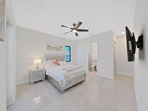 $12,500 | 882 Bay Point Drive, Madeira Beach, FL 33708