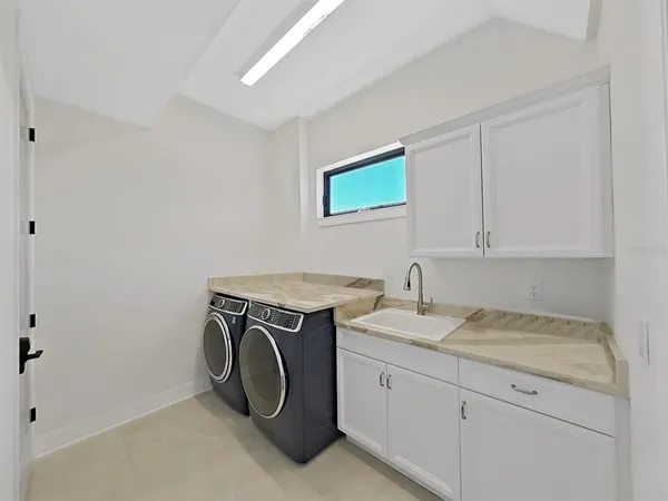 $12,500 | 882 Bay Point Drive, Madeira Beach, FL 33708