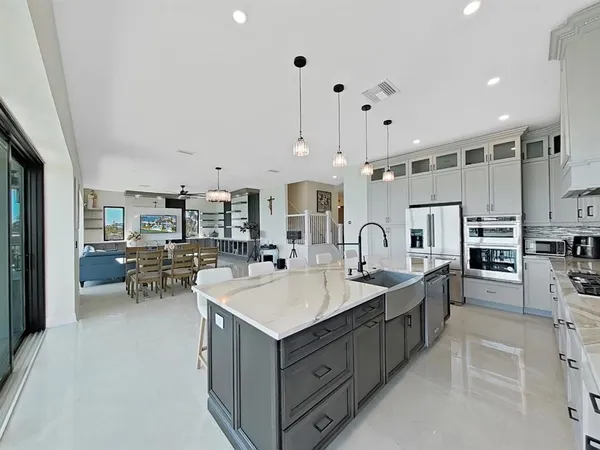 $12,500 | 882 Bay Point Drive, Madeira Beach, FL 33708