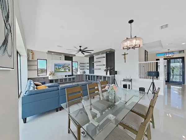 $12,500 | 882 Bay Point Drive, Madeira Beach, FL 33708
