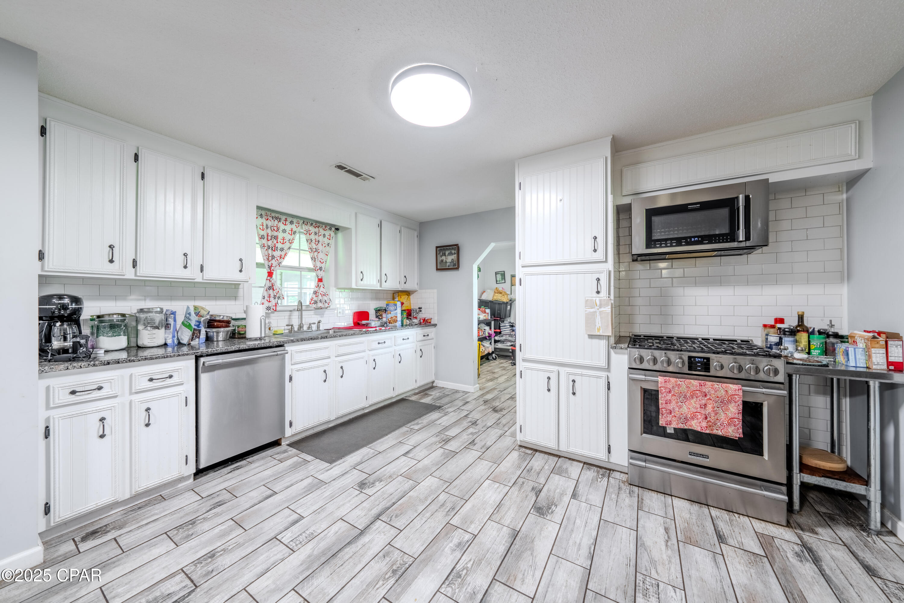 6454 Hartsfield Road Greenwood, FL 32443 - Photo 8 of 51