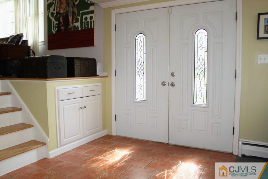 1481 Pawnee Road North Brunswick, NJ 08902 - Photo 3 of 18 Gallery Image 3
