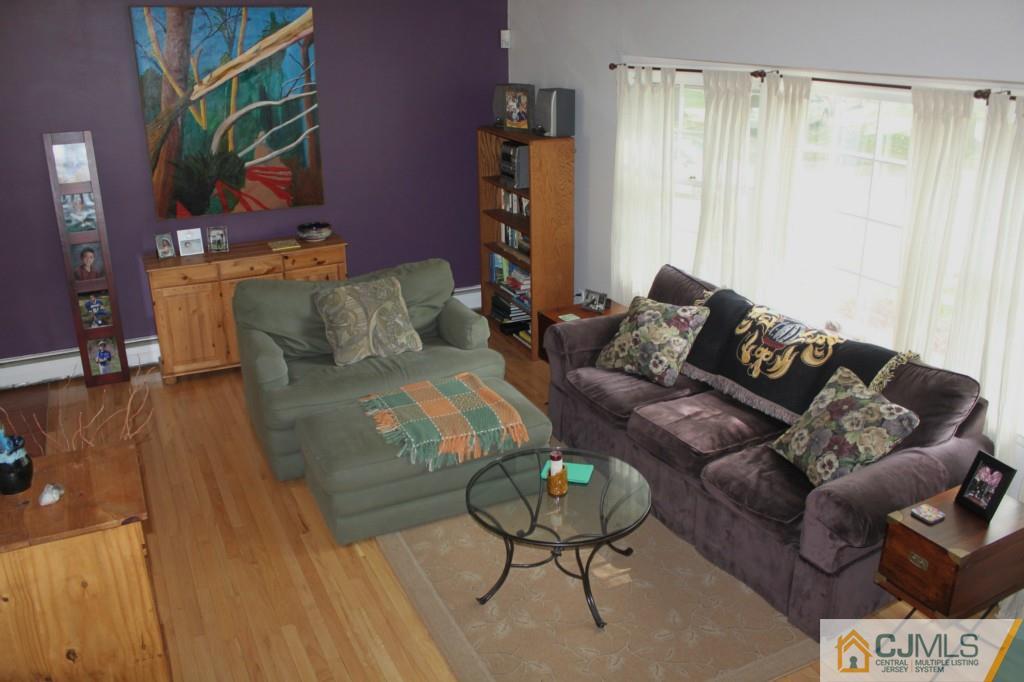 1481 Pawnee Road North Brunswick, NJ 08902 - Photo 5 of 18 Gallery Image 5