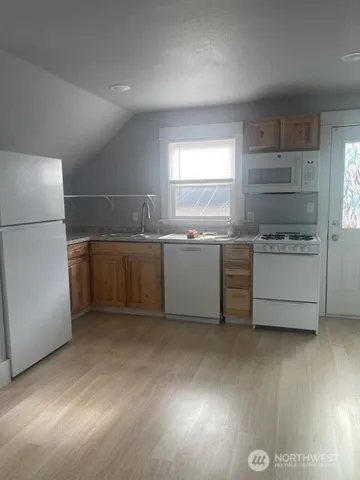 $649,000 | 3310 6th Avenue, Unit AC, Tacoma, WA 98406