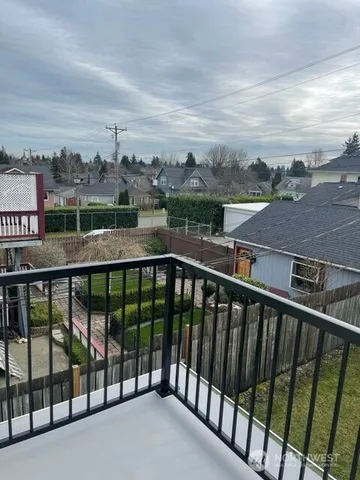 $649,000 | 3310 6th Avenue, Unit AC, Tacoma, WA 98406